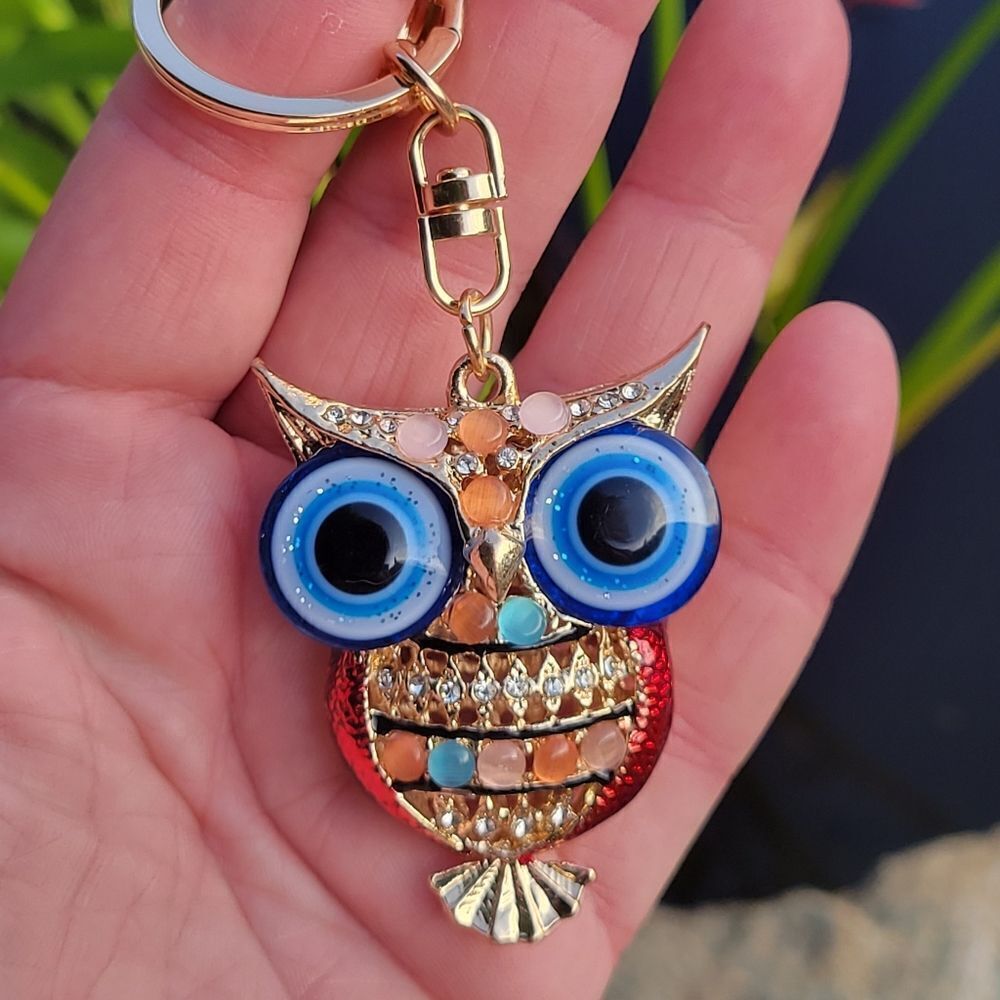 Crystal Owl Keychain - Picture 4 of 6